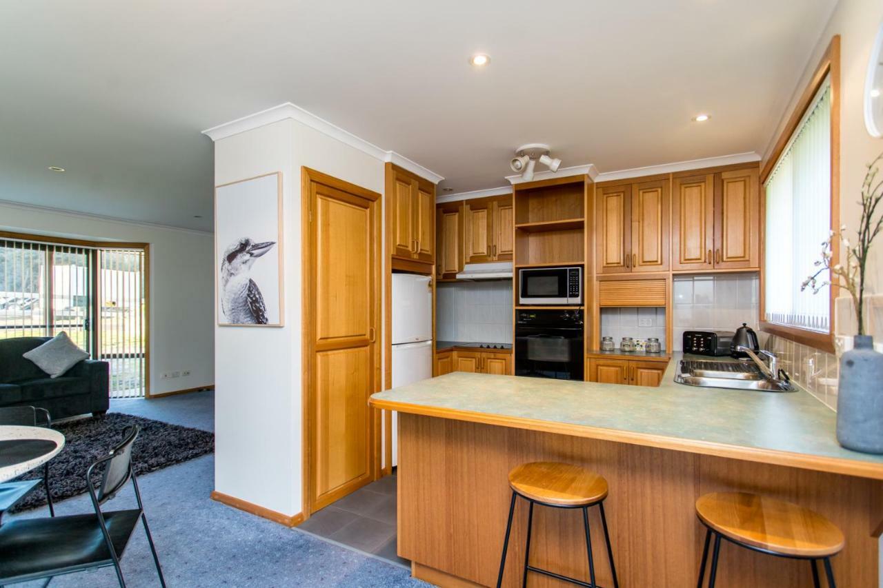 Acton Park Holiday Units ภายนอก รูปภาพ